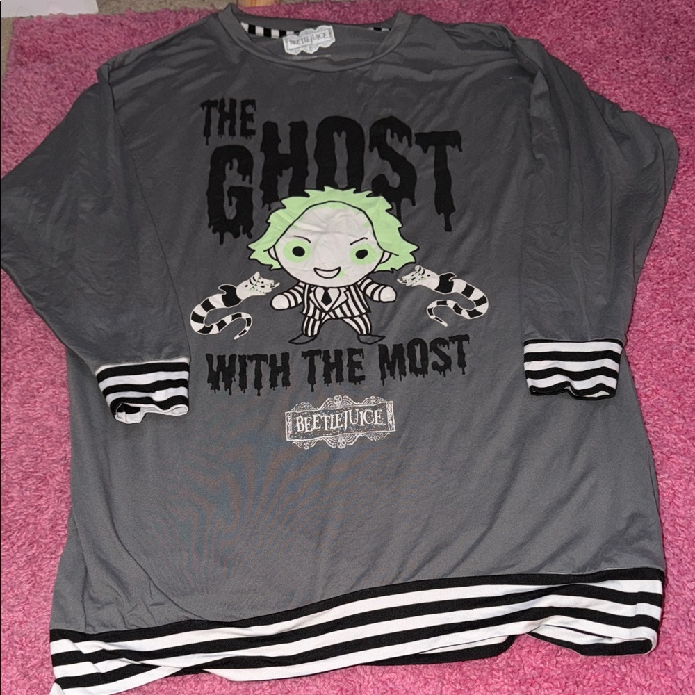 Beetlejuice Graphic Gray Women's Long Sleeve Sweatshirt